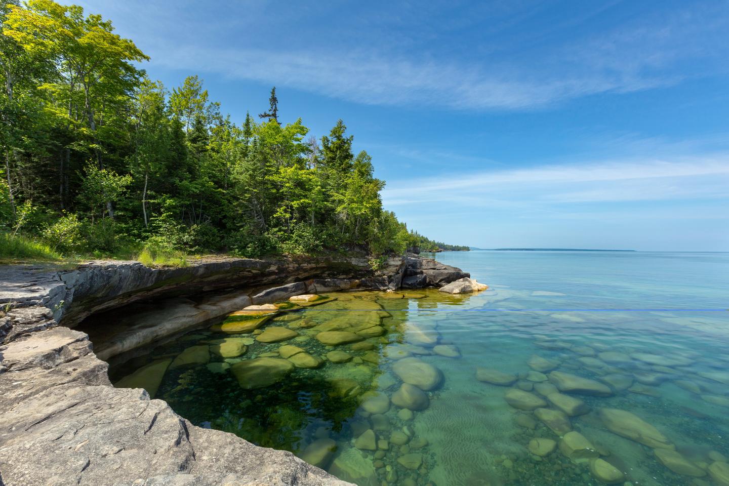 Great Lakes shoreline in NY
