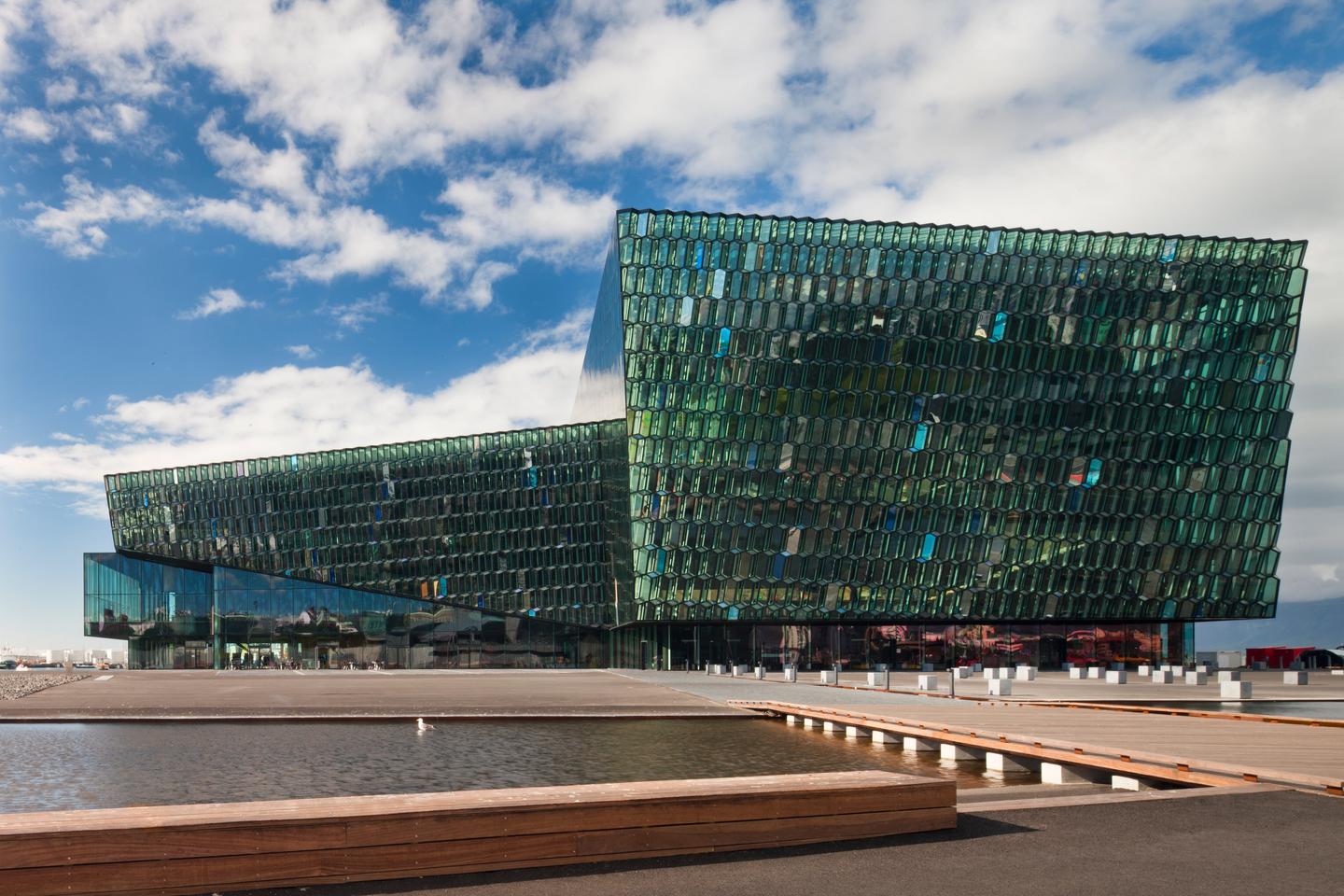 Harpa koncertsal og konferencecenter: Et levende ikon for Island